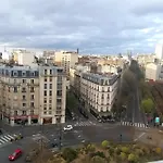 Paris 2 Chambres Avec Balcons Chez L\'Habitant