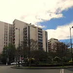 Paris 2 Chambres Avec Balcons Chez L\'Habitant