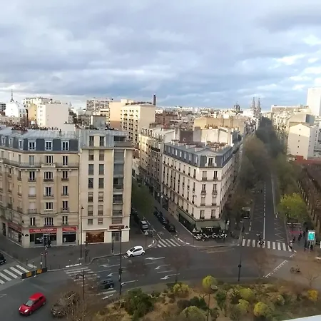 2 Chambres Avec Balcons Chez L'habitant Alloggio in famiglia Parigi